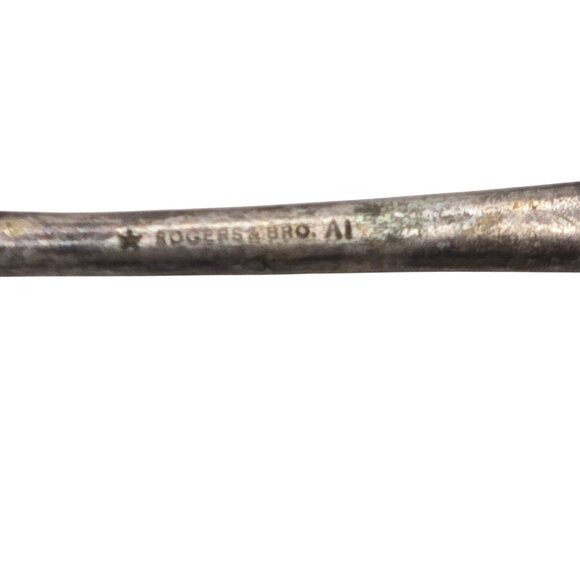 Antique Silver Plated Flatware Set Fork Spoon Butter Knives Elegant JJ3781 - Picture 13 of 14